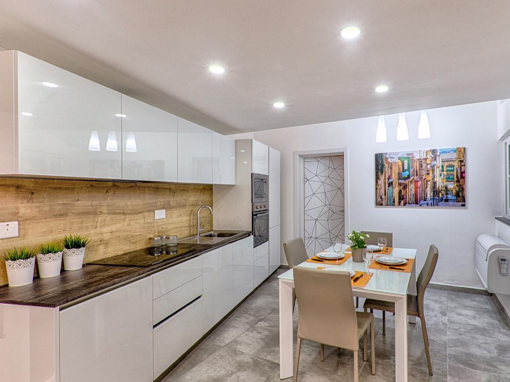 Designer Finished Maisonette With Pool Mellieħa Esterno foto